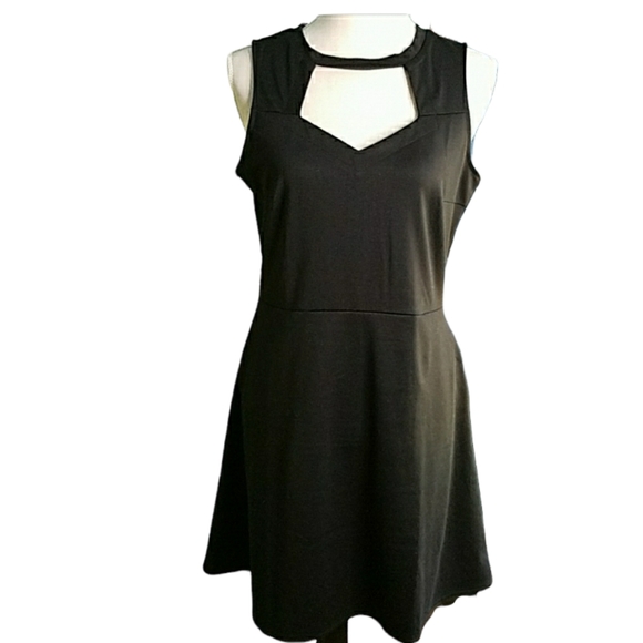 Maurices Dresses & Skirts - DELETING WEDNESDAY Maurices Black Sleeveless Midi Dress